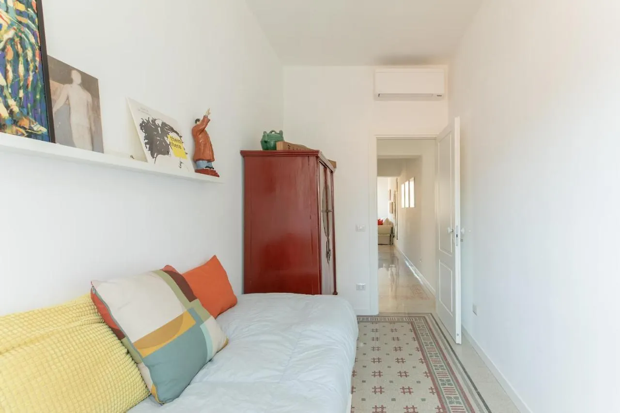 Iflat Lovely Apartment With View On Pope Window Rom
